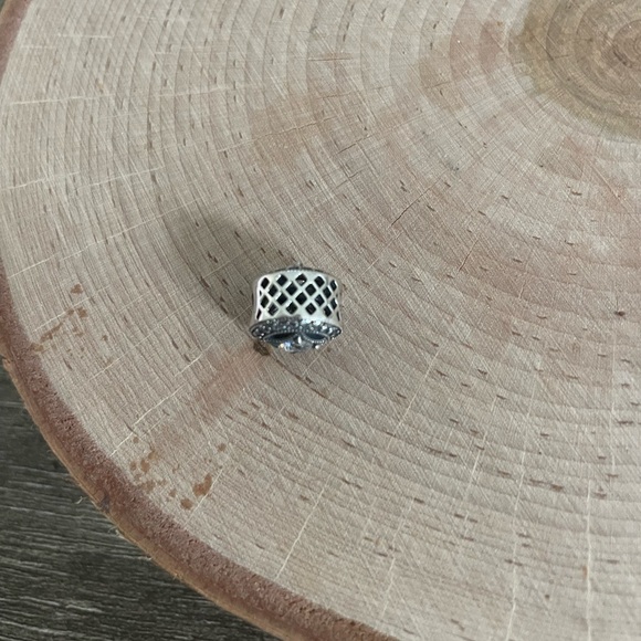 PANDORA VINTAGE ALLURE CHARM - Picture 3 of 4